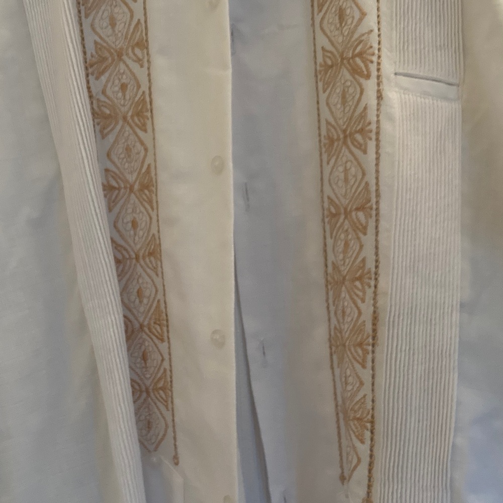 Guayaberas Linen  White and Tan Embroidered Men's Shirt 38 - Picture 5 of 7